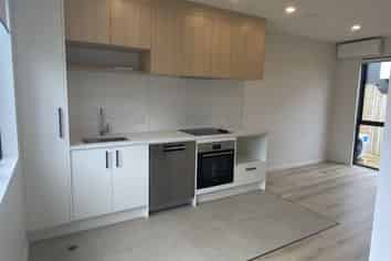 24 Paetai Lane, Te Atatu Peninsula