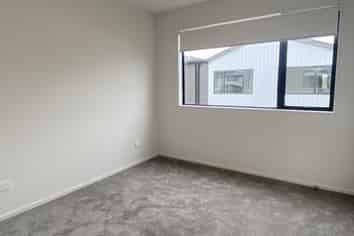 24 Paetai Lane, Te Atatu Peninsula