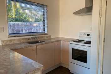 8B Te Arawa Place, Welcome Bay
