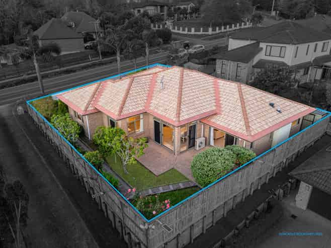 74 Gracechurch Drive, Flat Bush