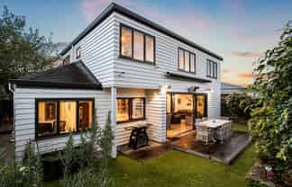20A Queensway, Three Kings