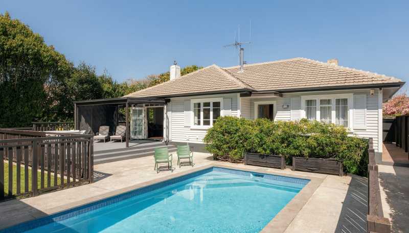 6 Strowan Avenue, Fairfield