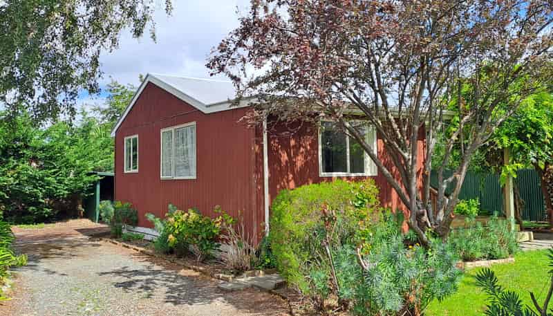 32A Cologne Street, Martinborough