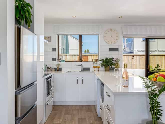 3 West Grove, Alicetown