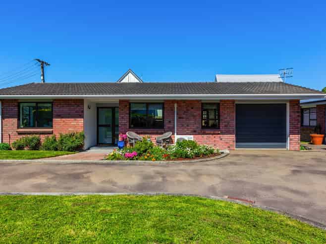 3 West Grove, Alicetown