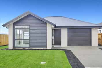 13 Quinn Cr, Woodend
