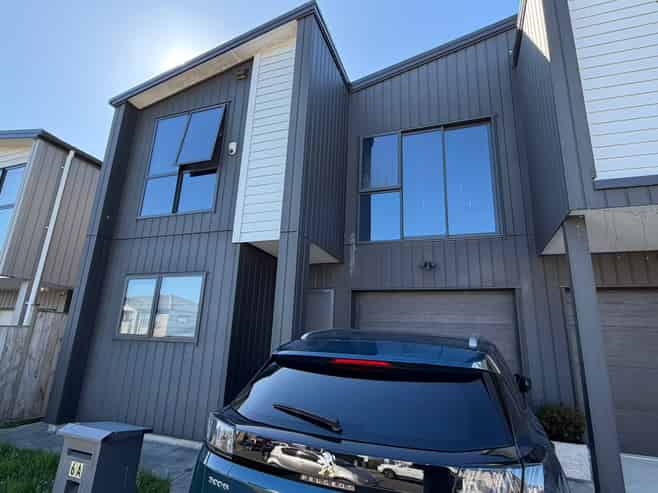 6a Christella Street, Flat Bush