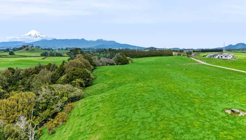 885 Carrington Road, Hurworth