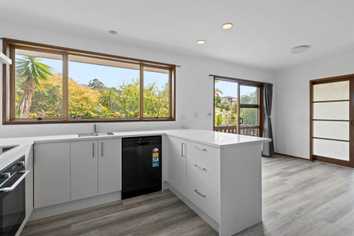 90 Glencoe Road, Browns Bay