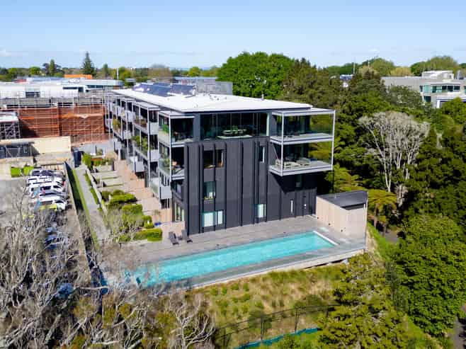101/1 Clyde Street, Hamilton East