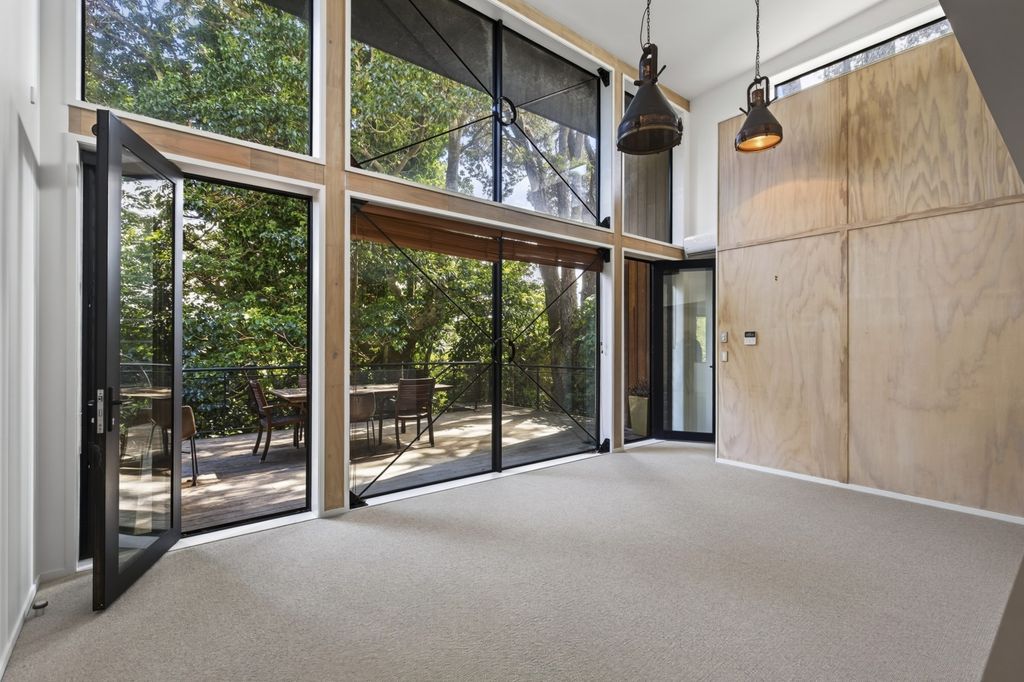 Elevated Living in the Heart of the CBD 3