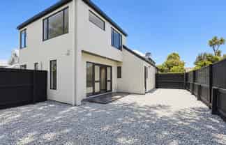 1/112 Poulson Street, Addington