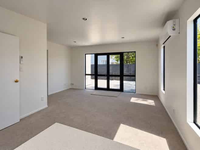 1/112 Poulson Street, Addington