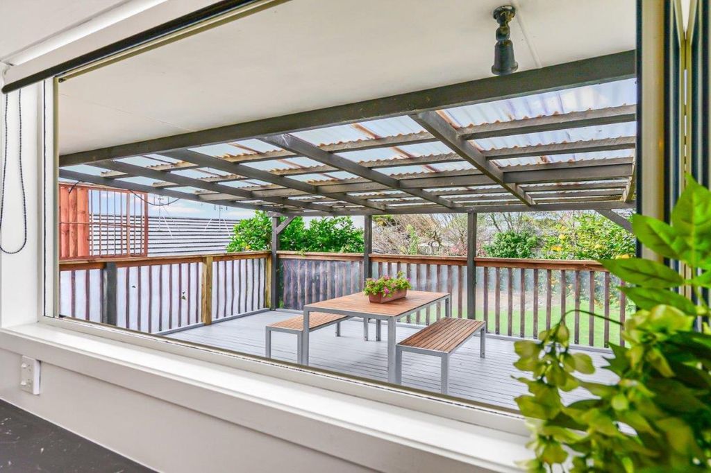 84 Newcastle Road Dinsdale 4