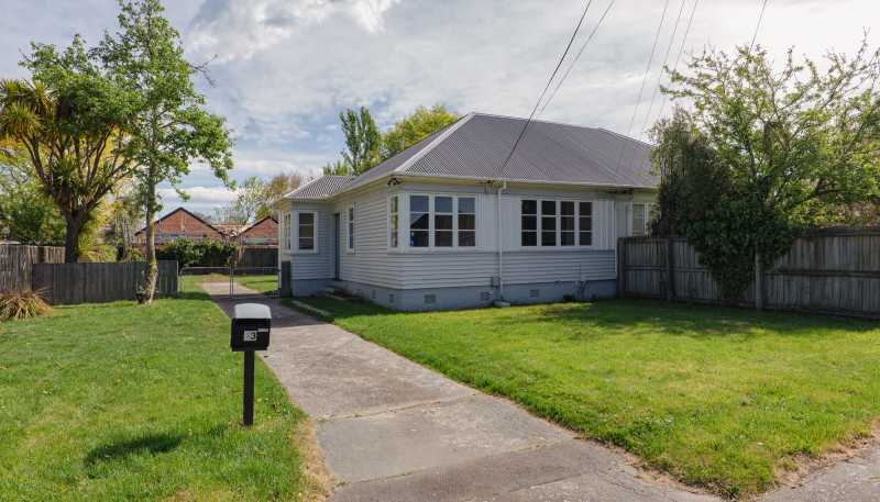 13 Holcombe Place, Somerfield