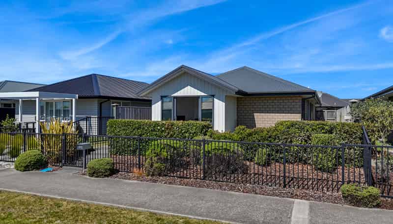 49 Pegasus Boulevard, Pegasus