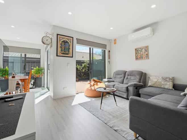61B Marendellas Drive, Bucklands Beach