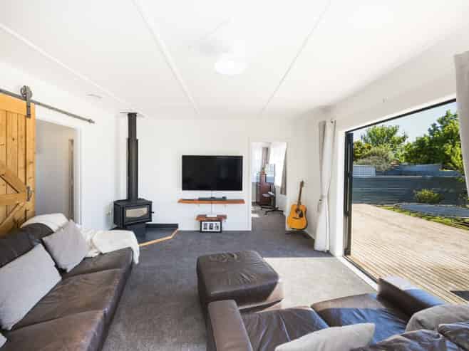 27 Tweed Street, Roslyn