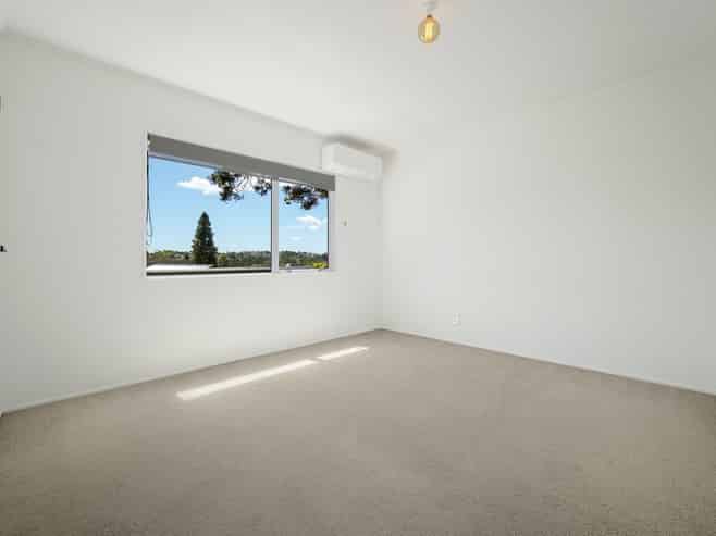 2/29 Salisbury Road, Birkdale
