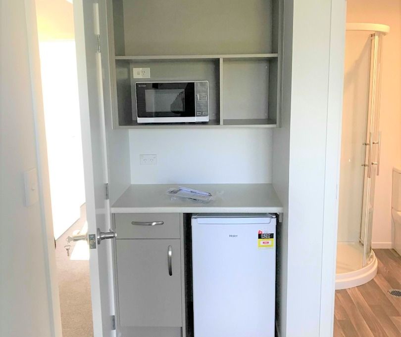 Modern Studio living 4