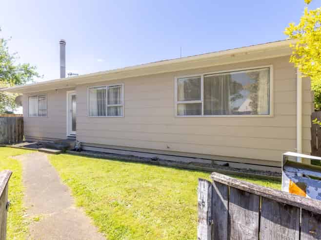 22 Newton Place, Westbrook