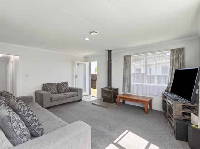 22 Newton Place, Westbrook