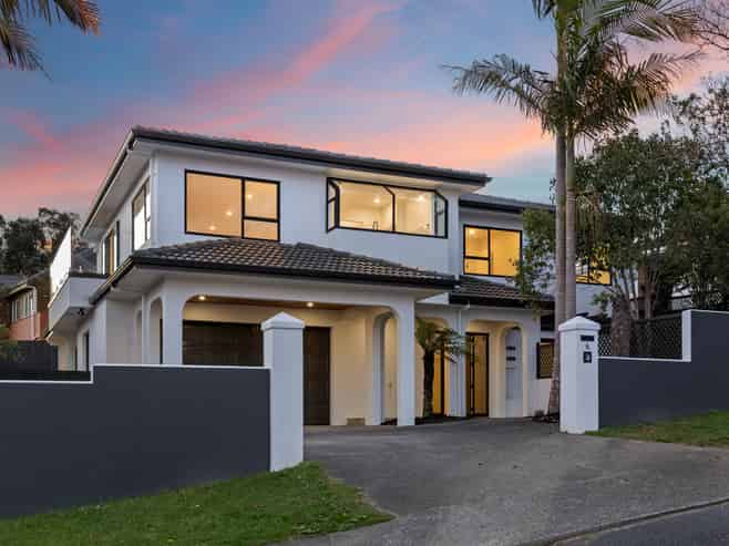 6 Milwaukee Place, Glendene