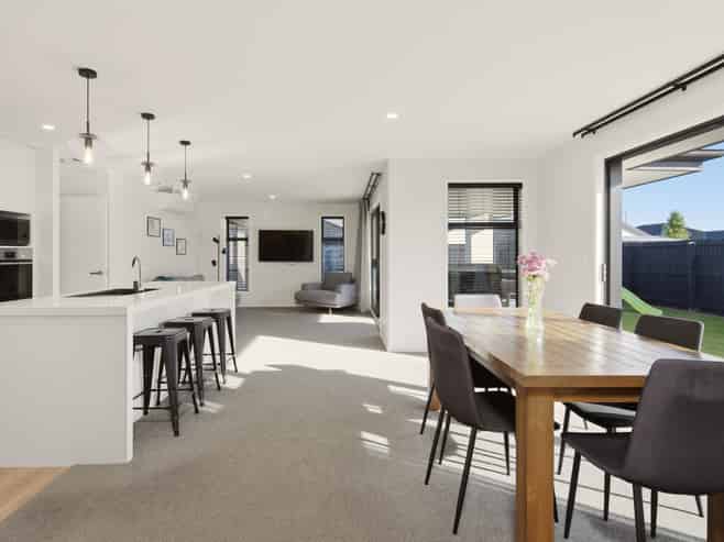 5 Rory Street, Rolleston