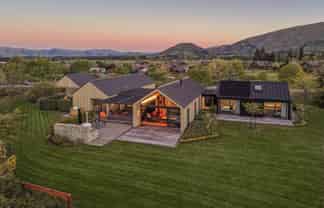 7 Mountain View Drive, Wanaka