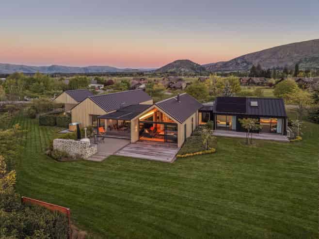 7 Mountain View Drive, Wanaka