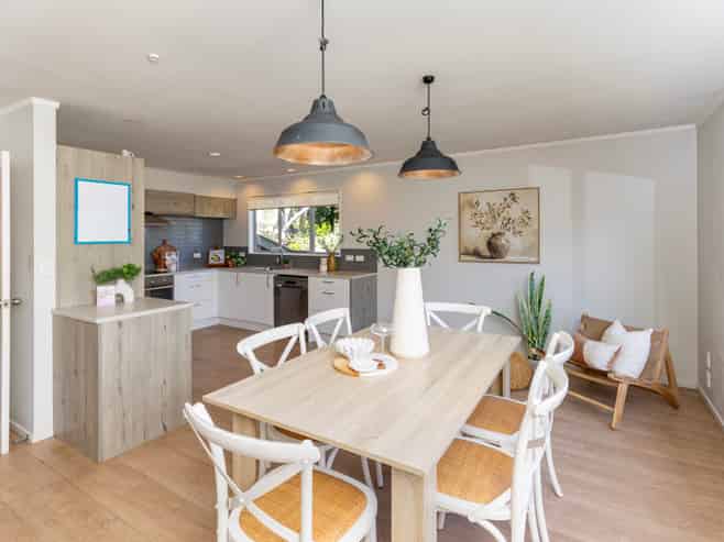 131A Renown Road, Raumati South