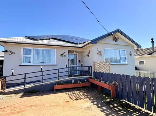 11 Weaver Street, Oamaru