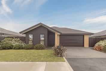 169 Faringdon Boulevard, Rolleston
