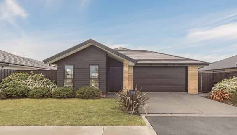 169 Faringdon Boulevard, Rolleston