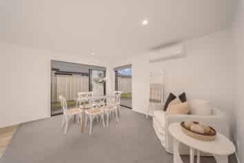 169 Faringdon Boulevard, Rolleston