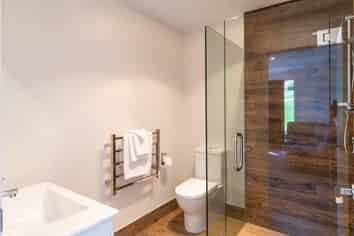 2A Batsford Lane, Lower Shotover