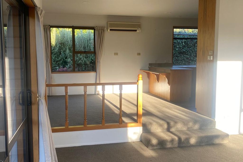 Sunny, Spacious, 4 bedroom Family home in Methven 5