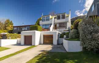 8B Wynyard Crescent, Fernhill
