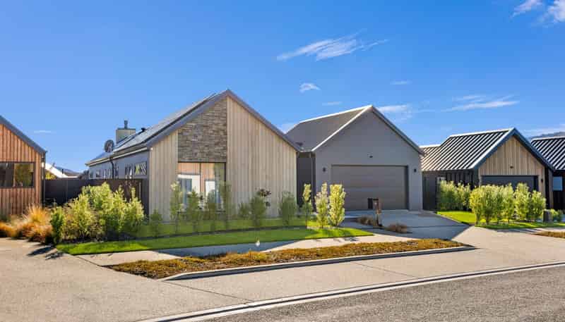 13 Vintage Street, Cromwell