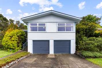 8 Branscombe Street, Johnsonville