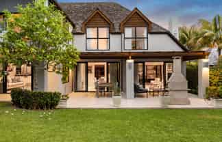 8 Loreto Heights, Remuera