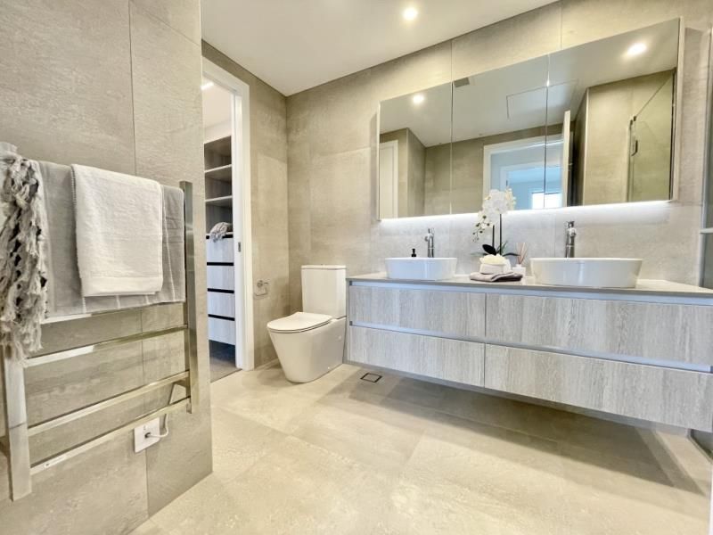 SALT APARTMENT 3