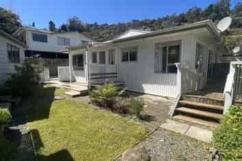 Nelson & Bays - Address withheld