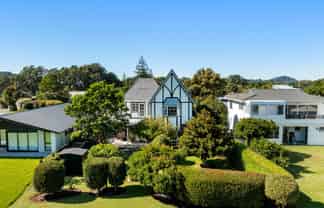 140 Moana Anu Anu Avenue, Whangamata