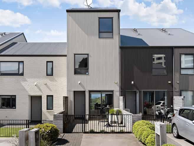 53/170 Fraser Avenue, Johnsonville
