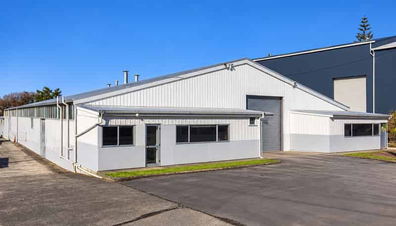 7 Waikaukau Road, Glen Eden