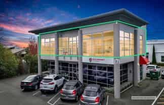 Bright First Floor Office | 152sqm | 4 Parks