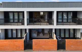 78A & B/124 Taylors Road, Mount Albert