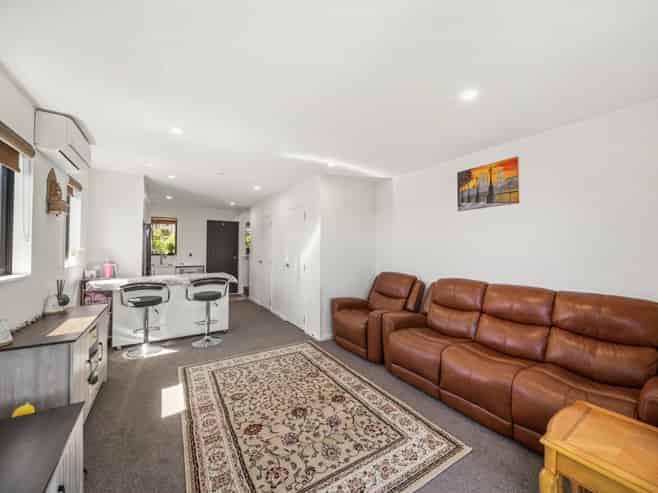 252C Great North Road, Henderson