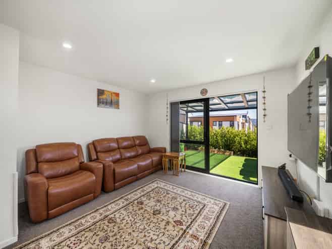 252C Great North Road, Henderson